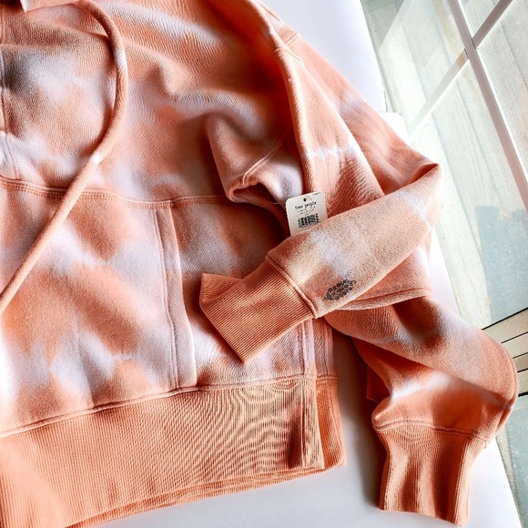 Free People Tie-Dye Peach Beleiver Shirt Hoodie - Picture 8 of 13